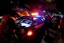 Movida e coltelli, ancora minorenni armati a Napoli