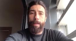 Il giornalista Brumotti preso a sassate dagli spacciatori