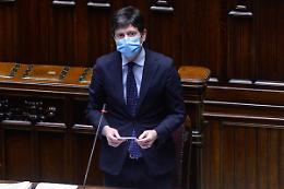 Riaperture, Speranza: «Road map e prudenza per 2 mesi»