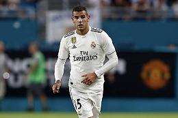 Napoli su Theo Hernandez, l'agente conferma