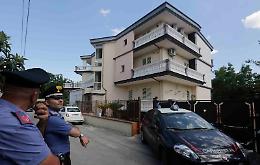 San Gennaro Vesuviano, uccide la figlia di 16 mesi lanciandola dal balcone e tenta suicidio