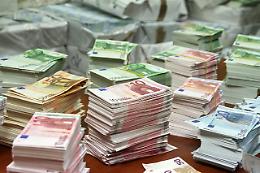 Benevento, traffico di monete false in Italia e all'estero: 44 arresti