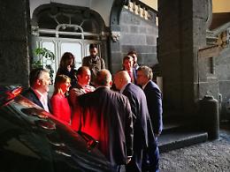 Napolitano a Palazzo Serra di Cassano, tuffo nel passato in via Monte di Dio