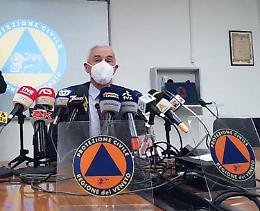 Terza dose vaccino, Palù: «Altissima efficacia contro infezione»