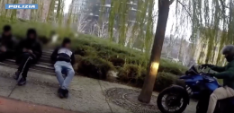 Pistole, coltelli, droga: 40 arresti nell'operazione contro le baby gang