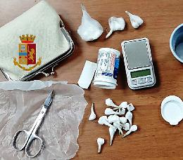Droga in un appartamento, arrestato 36enne