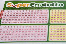 Superenalotto, realizzata vincita record da oltre 371 milioni 