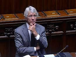 Il ministro Abodi: «Sorpreso da Ceferin, sue parole un autogol»