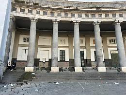 San Francesco di Paola, verifiche sui contratti di fitto del colonnato