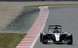 Tris di Rosberg a Shangai, Vettel secondo