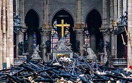 Notre Dame, «intervento al secondo allarme»