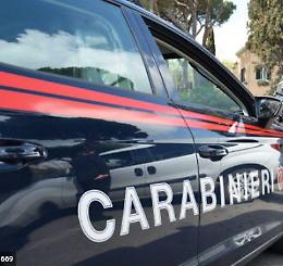 Massaggi “spinti”, scatta il blitz