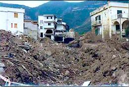 Mai più tragedie come Sarno, ingegneri e geologi si confrontano