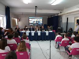 Falco (Corecom Campania): “Nuovo allarme per due minorenni accoltellati a Napoli” 