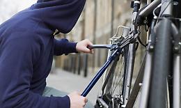 Lungomare, ladro di bici fermato da agente libero dal servizio