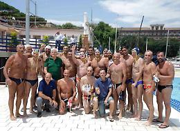 “Olimpiadi Giallorosse", i giornalisti vincono nelle gare di pallanuoto e tennis