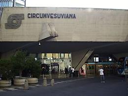 Chiude hub vaccinale Eav di Porta Nolana