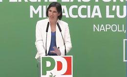 Il Pd ce la sta mettendo tutta per perdere anche in Campania