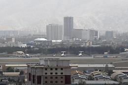 Afghanistan, volo con 70 italiani e afghani a Fiumicino