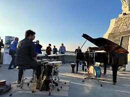 Piano City Napoli, concerto al molo San Vincenzo ritrovato