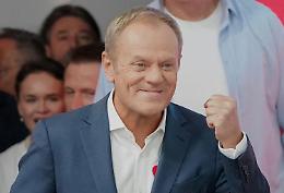Elezioni Polonia 2023, leader opposizione Tusk rivendica vittoria