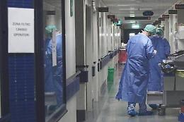 Coronavirus Italia, quasi 34mila nuovi casi e 546 morti. Arcuri: «Non c'è pressione su terapie intensive»