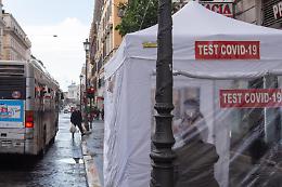 Covid in Italia, 7.698 contagi e 74 morti