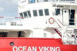 Migranti, Ocean Viking soccorre 39 persone su barca in avaria