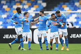 Napoli spumeggiante, Fiorentina annichilita: al Maradona finisce 6-0 per gli azzurri