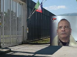 Messina Denaro in carcere all'Aquila. Nel covo abiti di lusso e profumi