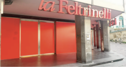 Feltrinelli chiusa per lavori: «Ora speriamo che riapra presto»
