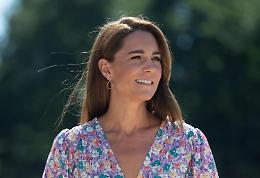 Kate Middleton in ospedale, la Bbc: condizioni serie