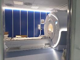 Policlinico Vanvitelli, entra in funzione la nuova Risonanza magnetica