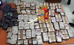 Sorpreso con 36 chili di hashish in auto, arrestato 71enne