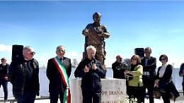 Casal di Principe, a 30 anni dall'omicidio una statua per don Peppe Diana