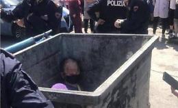 Tentato linciaggio a Scampia, sui bimbi segni di maltrattamenti