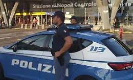 Stazione centrale, danneggia tavoli di un bar: in manette senegalese