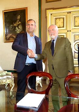 Stadio San Paolo, De Laurentiis firma la convenzione