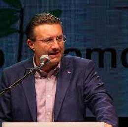 Cgil, Daniele: «Assurdo che lo stadio Collana sia ancora chiuso. La Regione lo affidi nuovamente al Comune» 