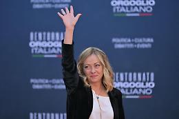 Meloni: non ci pieghiamo alla camorra