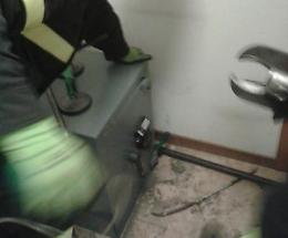 Panico in banca a Vicenza, bimba di 2 anni resta chiusa in cassaforte