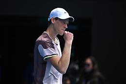 Sinner batte De Minaur e vince il torneo di Rotterdam: è il numero 3 del mondo