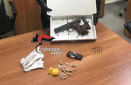 Scampia, fermati due pusher delle “Case gialle": trovata pistola rubata