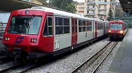 Treno in avaria e fumo, paura a bordo