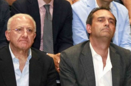 DeMa a De Luca: «Incontriamoci, ti chiamo io domani»