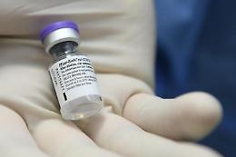 Vaccini Italia, nuovo caso di sovradosaggio: 4 dosi Pfizer a donna di 67 anni