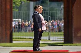 Tremore improvviso per Merkel