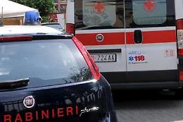 Trovata morta in casa con la gola tagliata