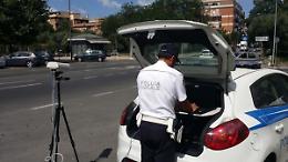 Nola, polizze e documenti “sospetti” in auto: scoperto grazie al “Targa System"