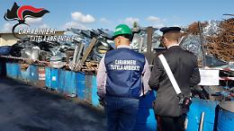 Traffico illecito di rifiuti, maxiblitz del Noe